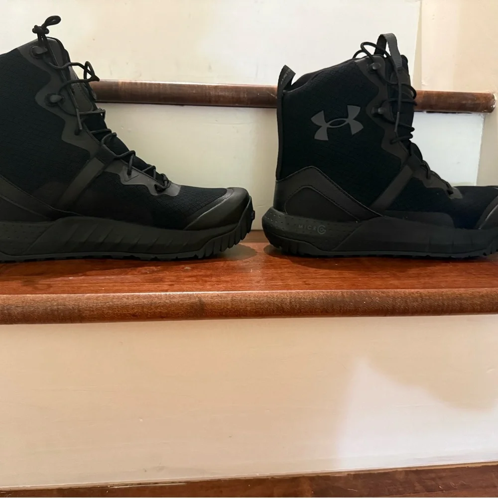 NWT Size 11.5 Regular Under Armour Micro G. Valsetz